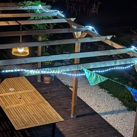 Apartmán Magnifique Avec Vue Montagne Au Coeur Des Pyrenees Avec Piscine Proche Station De